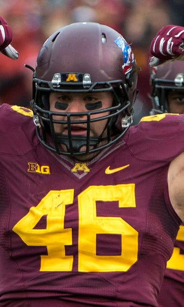 Notebook: Bowl-bound Gophers enjoying support, adulation from fans